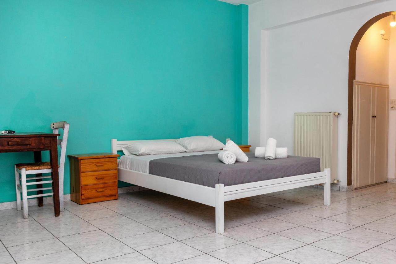 Depis Economy Apartments Naxos City 外观 照片